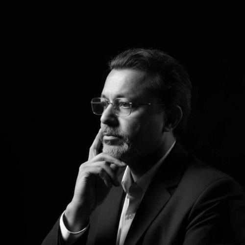 1766462475576-1c1639cc-c6b8-4a9f-b04c-e77d2bd86540